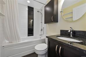 603 Moss St — listing photo 16 of 24