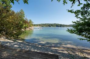 389 Moses Point Rd — listing photo 39 of 46