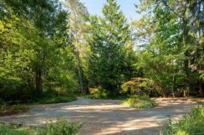 389 Moses Point Rd — listing photo 42 of 46