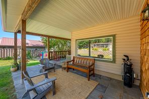 2612 Dunsmuir Ave — listing photo 18 of 42