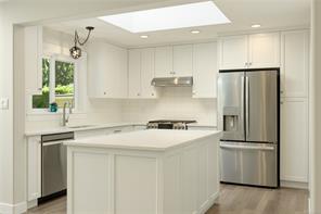 967 Woodpecker Pl — listing photo 21 of 87