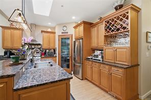 5263 Nelsonwoods Pl — listing photo 14 of 34