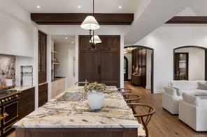10600 Derrick Rd — listing photo 24 of 52