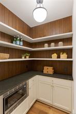 10600 Derrick Rd — listing photo 28 of 52