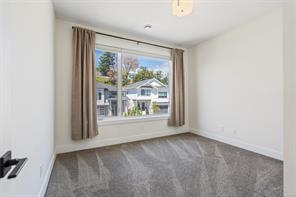 2423 Azurite Cres — listing photo 23 of 50