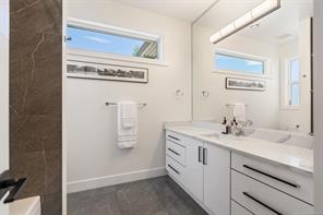 2423 Azurite Cres — listing photo 29 of 50