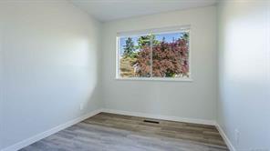 489 Lenhart Ave — listing photo 28 of 63