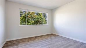 489 Lenhart Ave — listing photo 30 of 63
