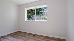 489 Lenhart Ave — listing photo 32 of 63