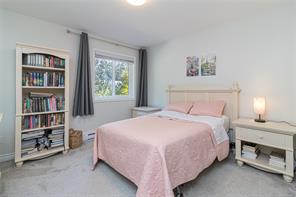 779 Menawood Pl — listing photo 27 of 56
