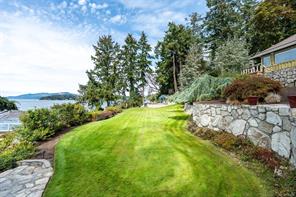 8530 West Saanich Rd — listing photo 18 of 69