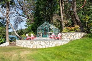 8530 West Saanich Rd — listing photo 32 of 69
