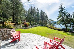 8530 West Saanich Rd — listing photo 35 of 69