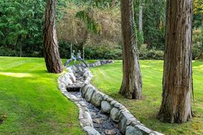 8530 West Saanich Rd — listing photo 40 of 69