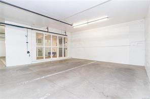 105-100 Saghalie Rd — listing photo 26 of 37