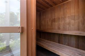 105-100 Saghalie Rd — listing photo 27 of 37