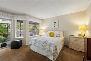 3572 Arbutus Dr — listing photo 26 of 60