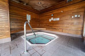 3572 Arbutus Dr — listing photo 36 of 60