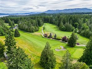 3572 Arbutus Dr — listing photo 39 of 60