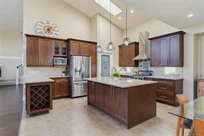 601 Sentinel Dr — listing photo 20 of 80
