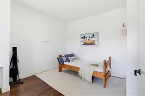 601 Sentinel Dr — listing photo 48 of 80
