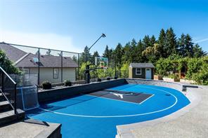 601 Sentinel Dr — listing photo 69 of 80