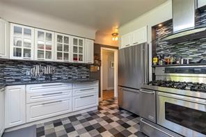 886 Cunningham Rd — listing photo 21 of 98