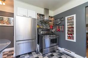 886 Cunningham Rd — listing photo 22 of 98