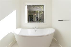 2180 Bellflower Dr — listing photo 21 of 49