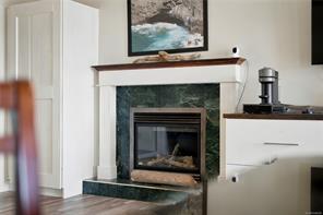4067 Gulfview Dr — listing photo 16 of 39