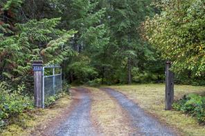 1769 Errington Rd — listing photo 40 of 54