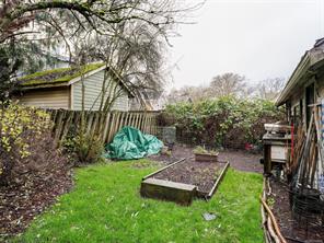 1029 Queens Ave — listing photo 24 of 40