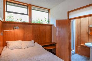 3326 Port Washington Rd — listing photo 34 of 68