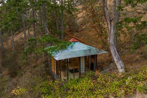 3326 Port Washington Rd — listing photo 46 of 68
