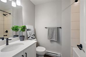 403-844 Goldstream Ave — listing photo 17 of 23