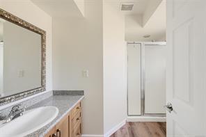 5348 Parker Ave — listing photo 40 of 84