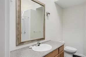 5348 Parker Ave — listing photo 47 of 84