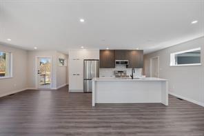 1963 Wilfred Rd — listing photo 14 of 27