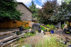 1011 Costin Ave — listing photo 19 of 28