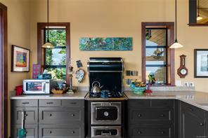 730 Treetops Spur — listing photo 23 of 45