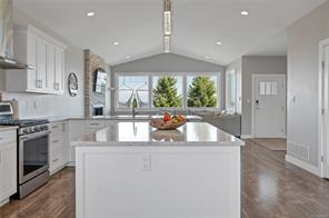 721 Timberline Dr — listing photo 18 of 65