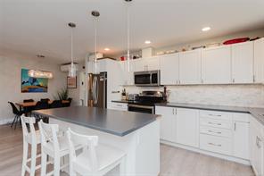 2086 Eardley Rd — listing photo 18 of 36