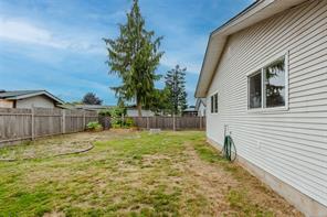 2086 Eardley Rd — listing photo 33 of 36