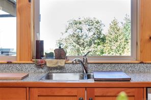1860 Ashling Rd — listing photo 29 of 82