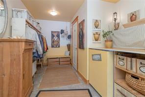1860 Ashling Rd — listing photo 50 of 82