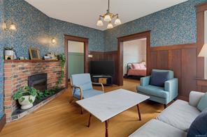 2734 Avebury Ave — listing photo 15 of 57