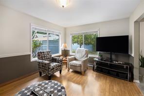 2032 Deborah Pl — listing photo 17 of 64