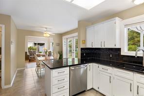 2032 Deborah Pl — listing photo 21 of 64