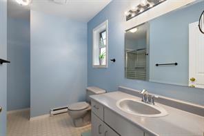 2032 Deborah Pl — listing photo 48 of 64