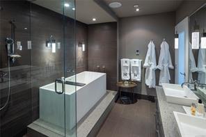 801-847 Dunsmuir Rd — listing photo 32 of 60